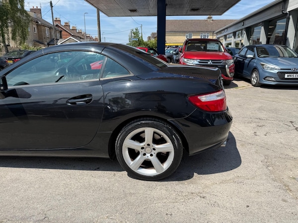 Used Mercedes-Benz SLK 2015 for sale - 76283805: Photo 10