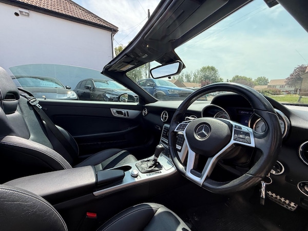 Used Mercedes-Benz SLK 2015 for sale - 76283805: Photo 26