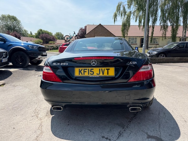 Used Mercedes-Benz SLK 2015 for sale - 76283805: Photo 6