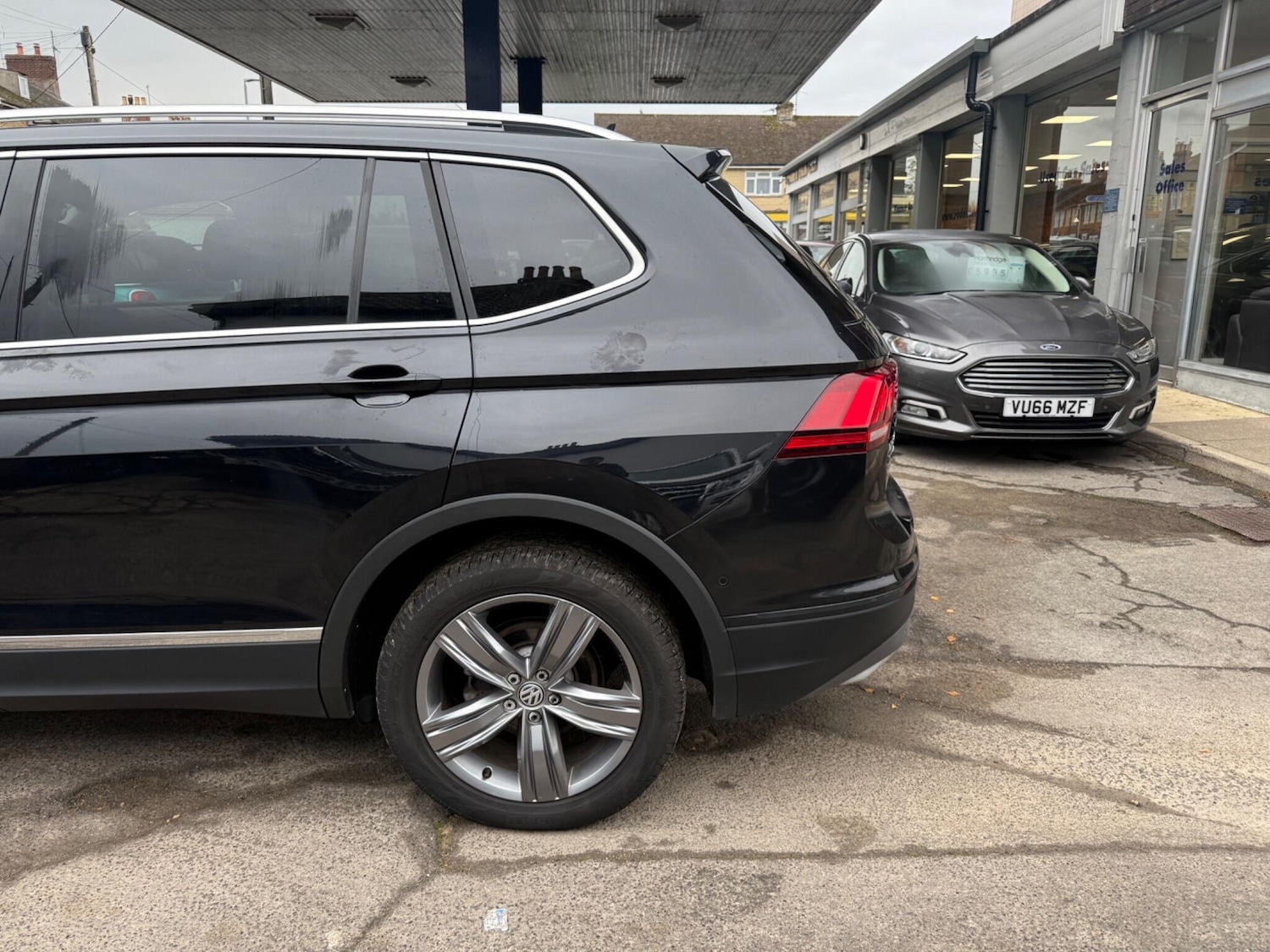 Used Volkswagen Tiguan Allspace 2019 for sale - 76499634: Photo 11