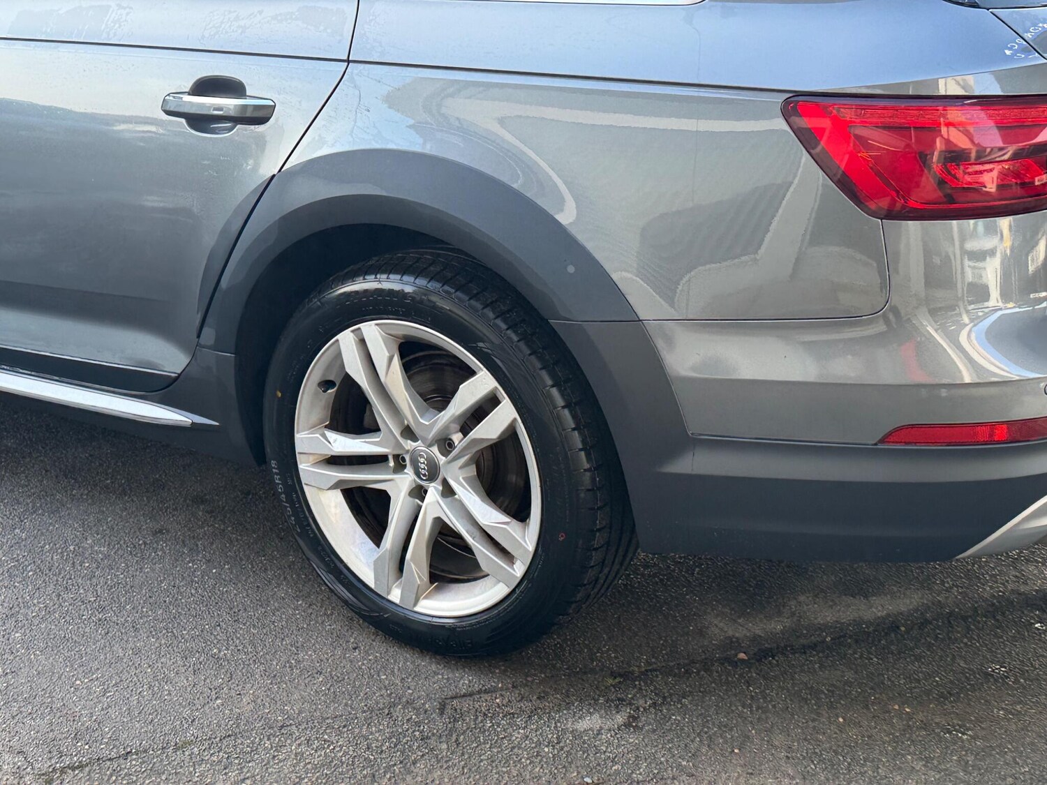 Used Audi A4 Allroad 2017 for sale - 77352106: Photo 10