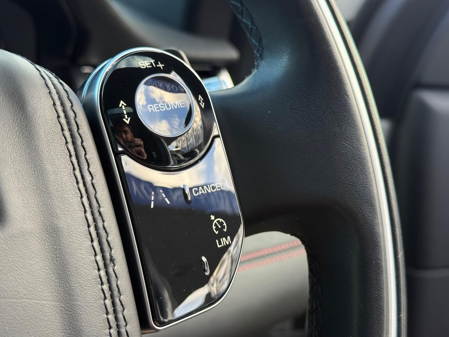 Used Land Rover Discovery Sport 2020 for sale - 77344803: Photo 16