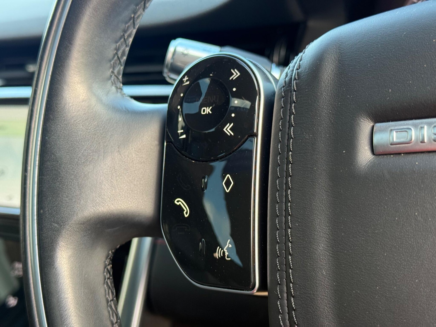 Used Land Rover Discovery Sport 2020 for sale - 77344803: Photo 17