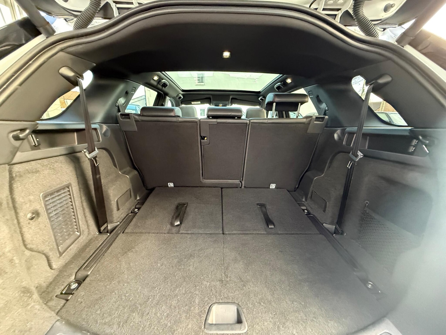 Used Land Rover Discovery Sport 2020 for sale - 77344803: Photo 27