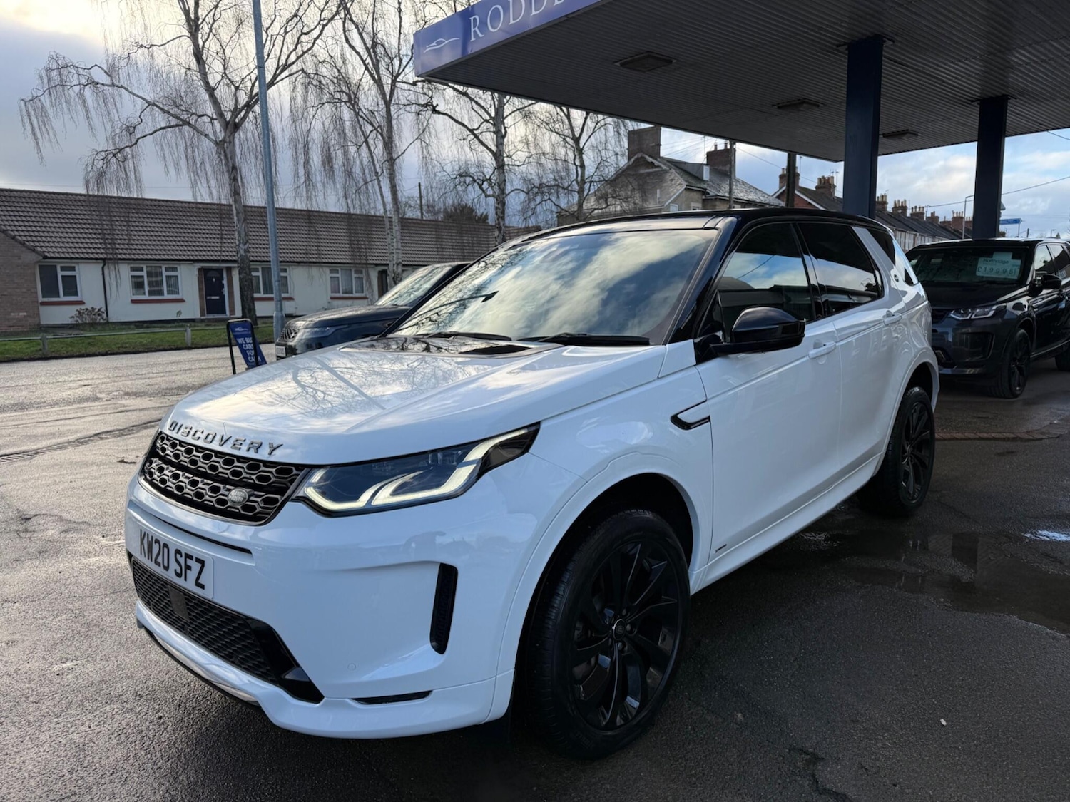 Used Land Rover Discovery Sport 2020 for sale - 77344803: Photo 3