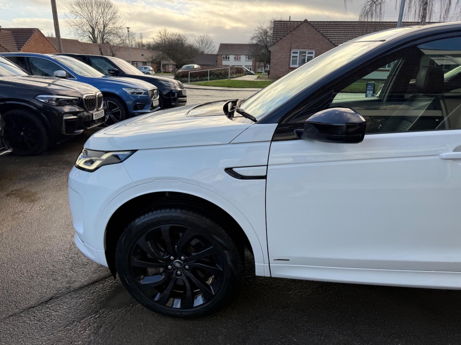 Used Land Rover Discovery Sport 2020 for sale - 77344803: Photo 32