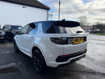 Used Land Rover Discovery Sport 2020 for sale - 77344803: Photo