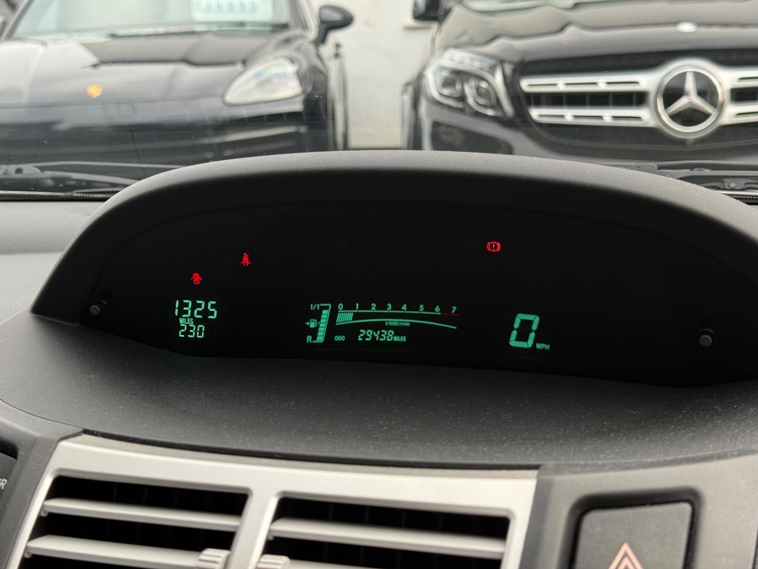 Used Toyota Yaris for sale - 77537503: Photo 24