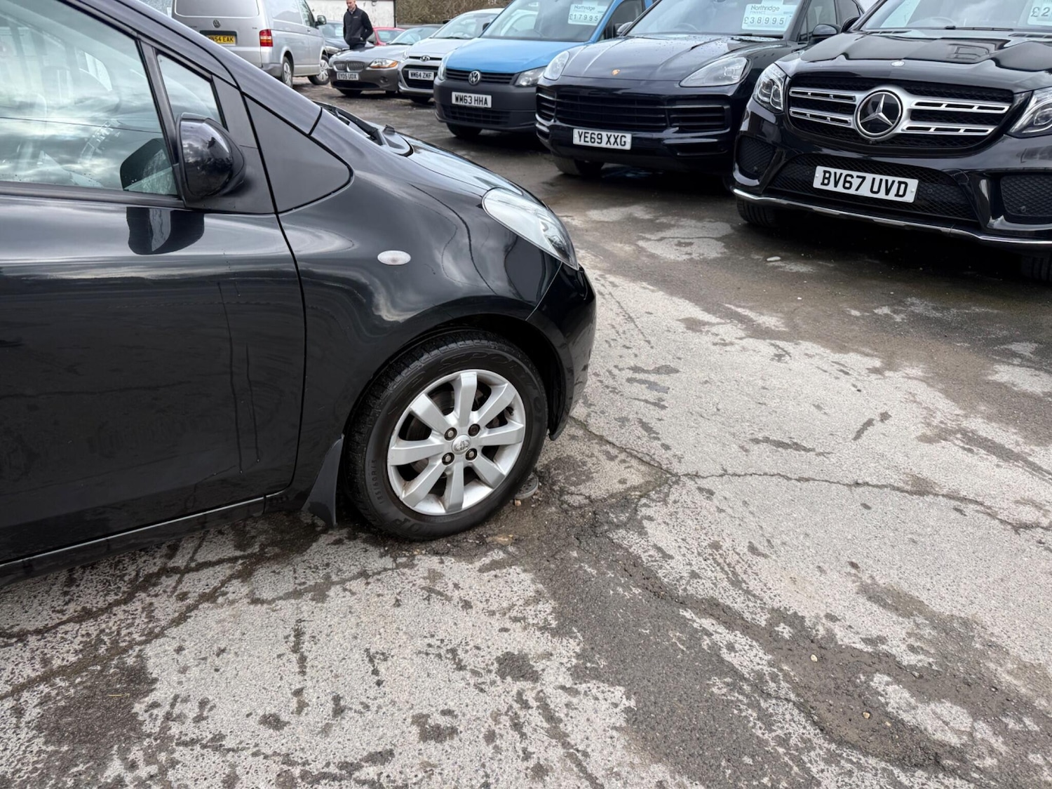 Used Toyota Yaris for sale - 77537503: Photo 4