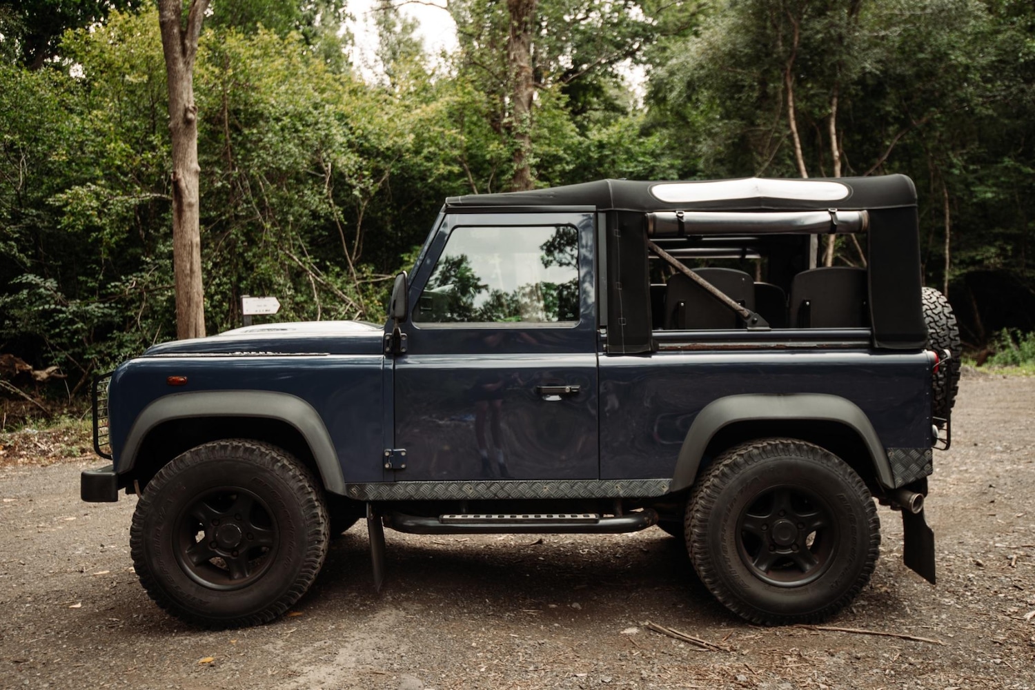 Used Land Rover Defender 2012 for sale - 76727879: Photo 16