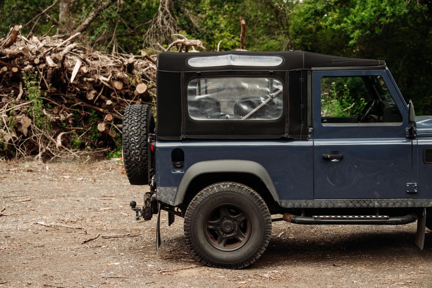 Used Land Rover Defender 2012 for sale - 76727879: Photo 5