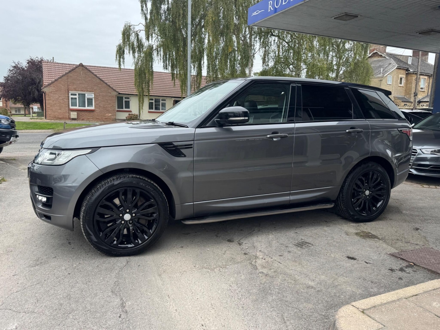 Used Land Rover Range Rover Sport 2017 for sale - 76990501: Photo 15