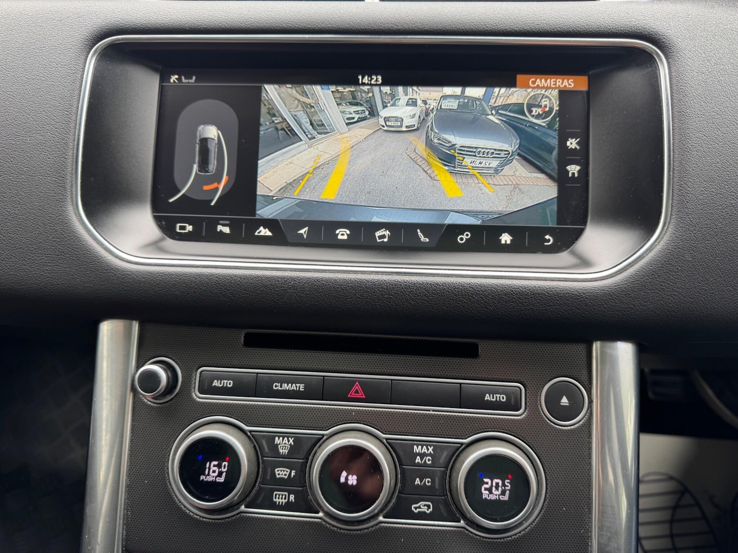 Used Land Rover Range Rover Sport 2017 for sale - 76990501: Photo 22