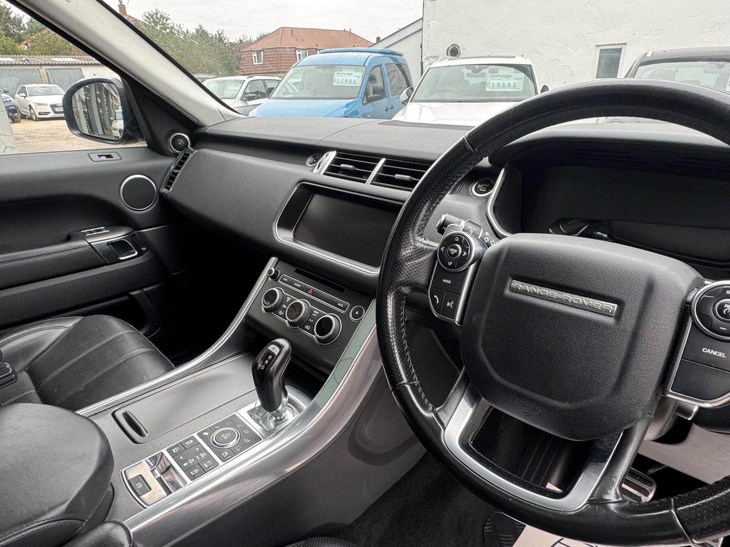 Used Land Rover Range Rover Sport 2017 for sale - 76990501: Photo 23