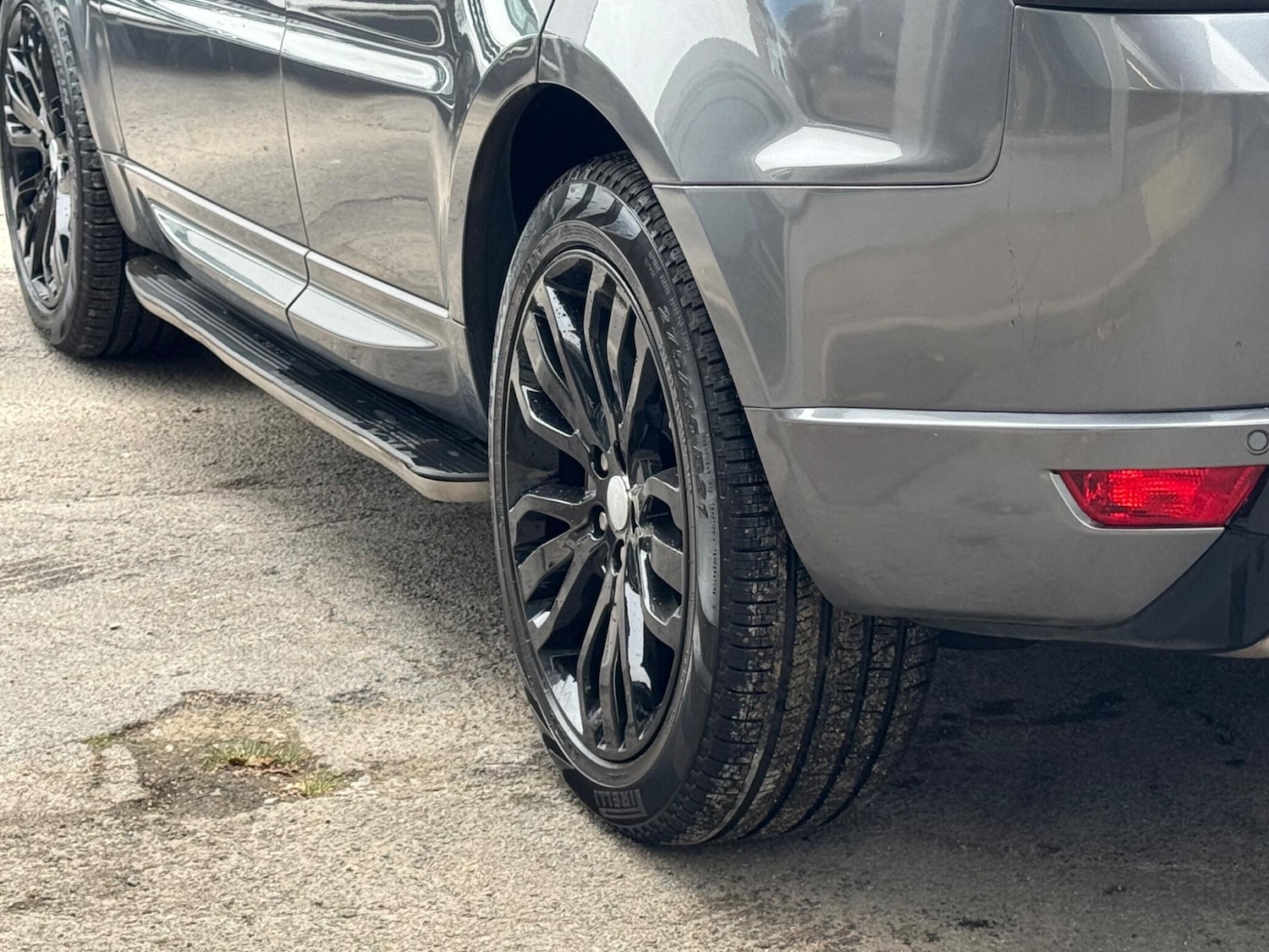 Used Land Rover Range Rover Sport 2017 for sale - 76990501: Photo 7