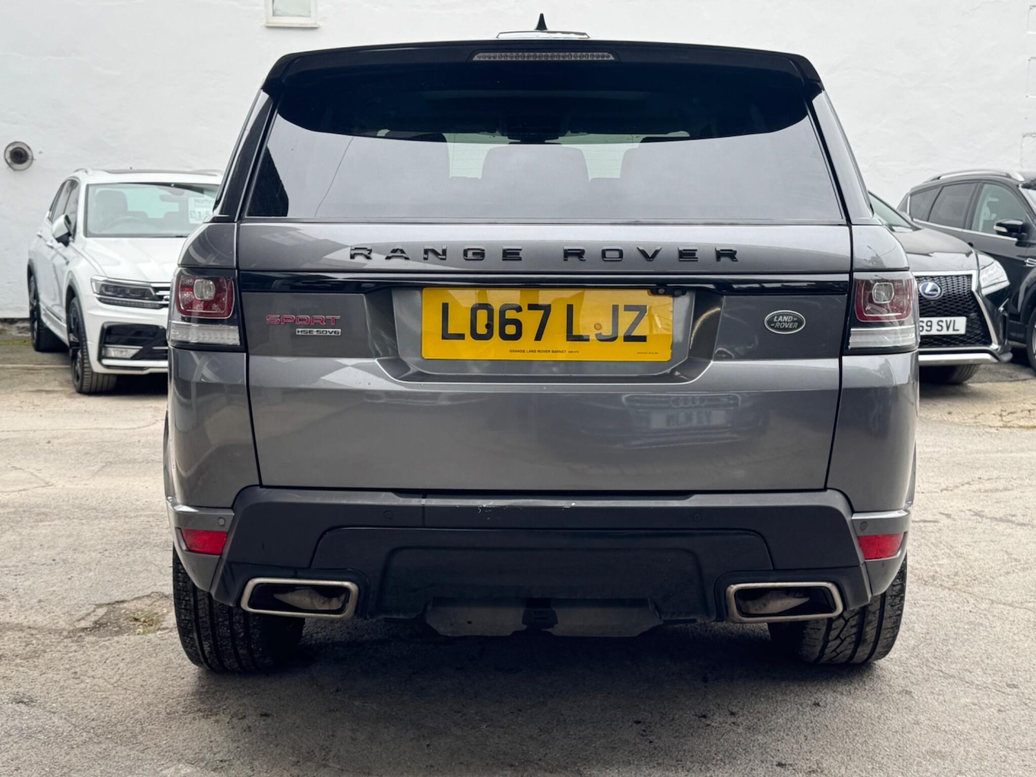 Used Land Rover Range Rover Sport 2017 for sale - 76990501: Photo 9