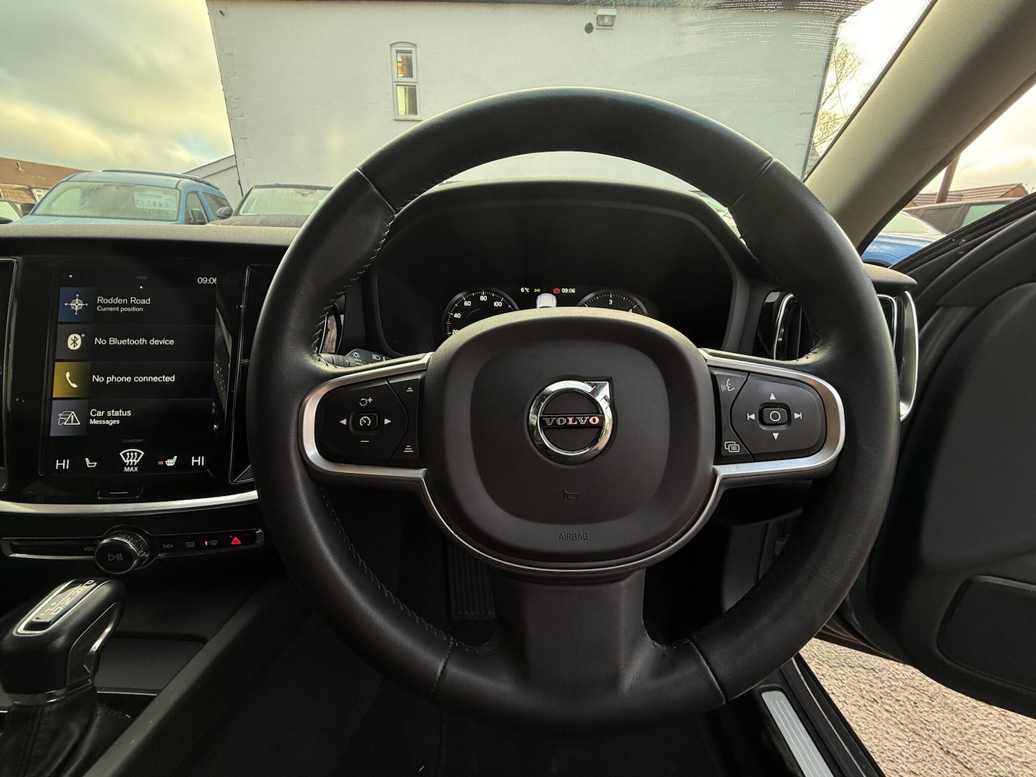Used Volvo V60 2019 for sale - 77441283: Photo 29