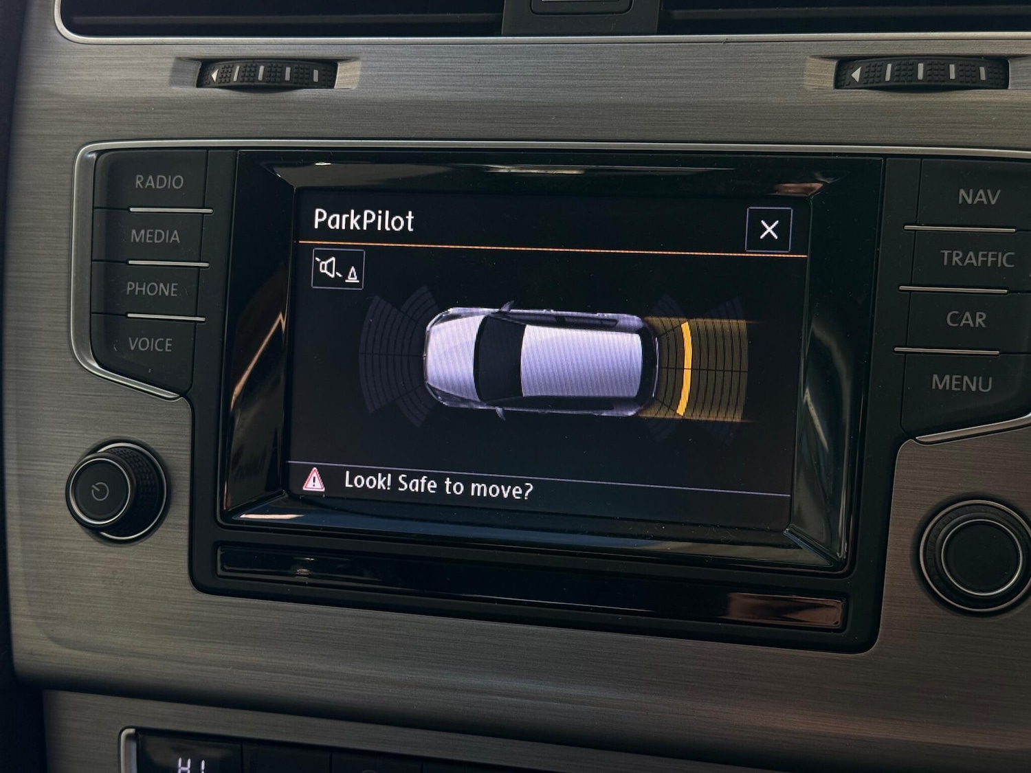 Used Volkswagen Golf 2014 for sale - 77131060: Photo 23