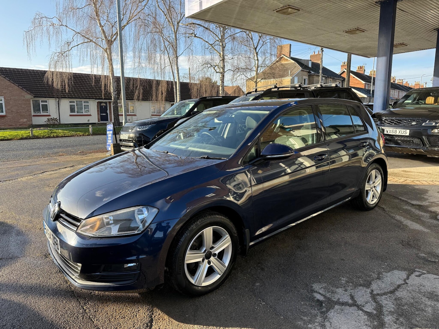 Used Volkswagen Golf 2014 for sale - 77131060: Photo 3