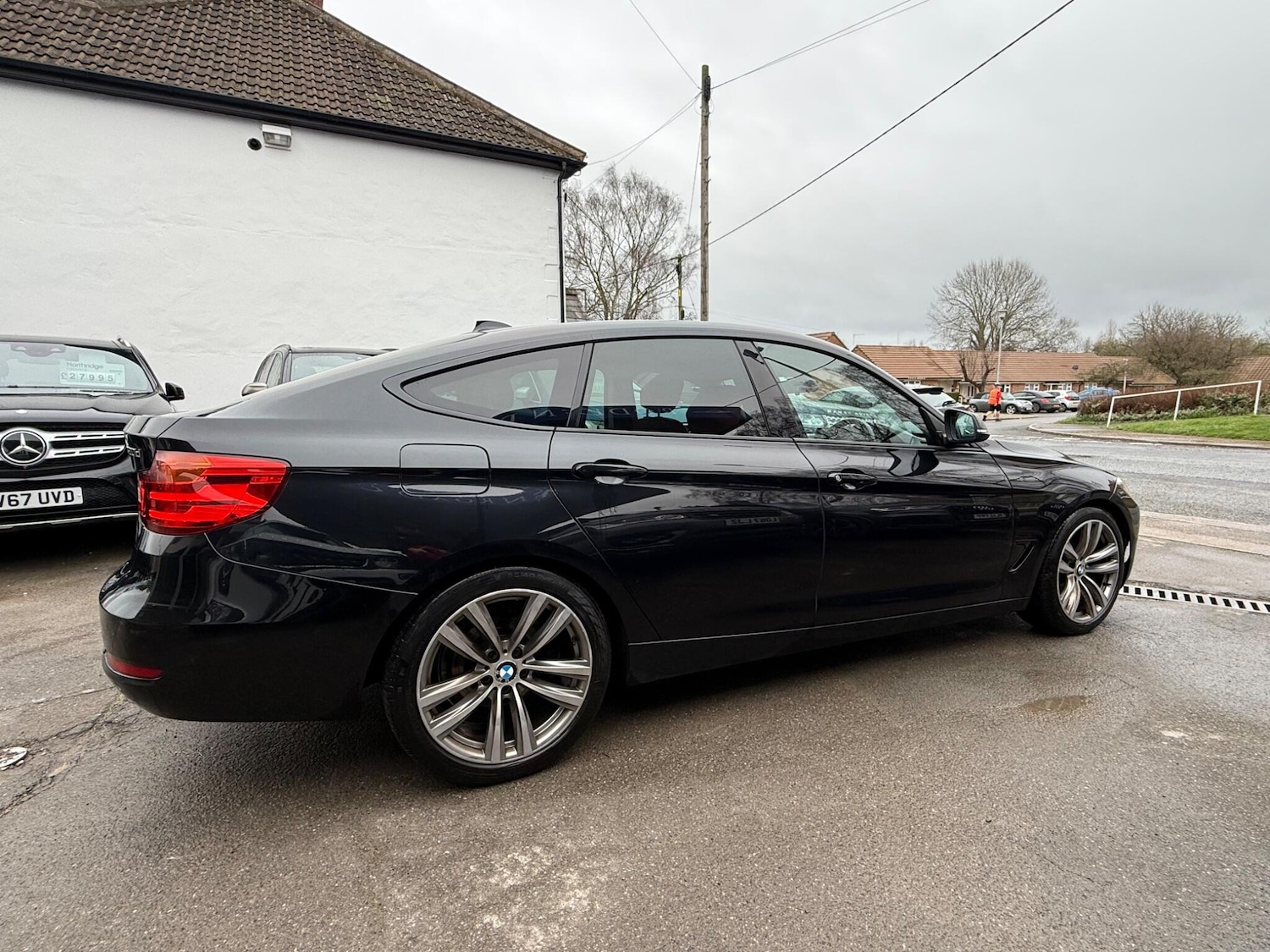 Used BMW 3 Series 2013 for sale - 77510155: Photo 2