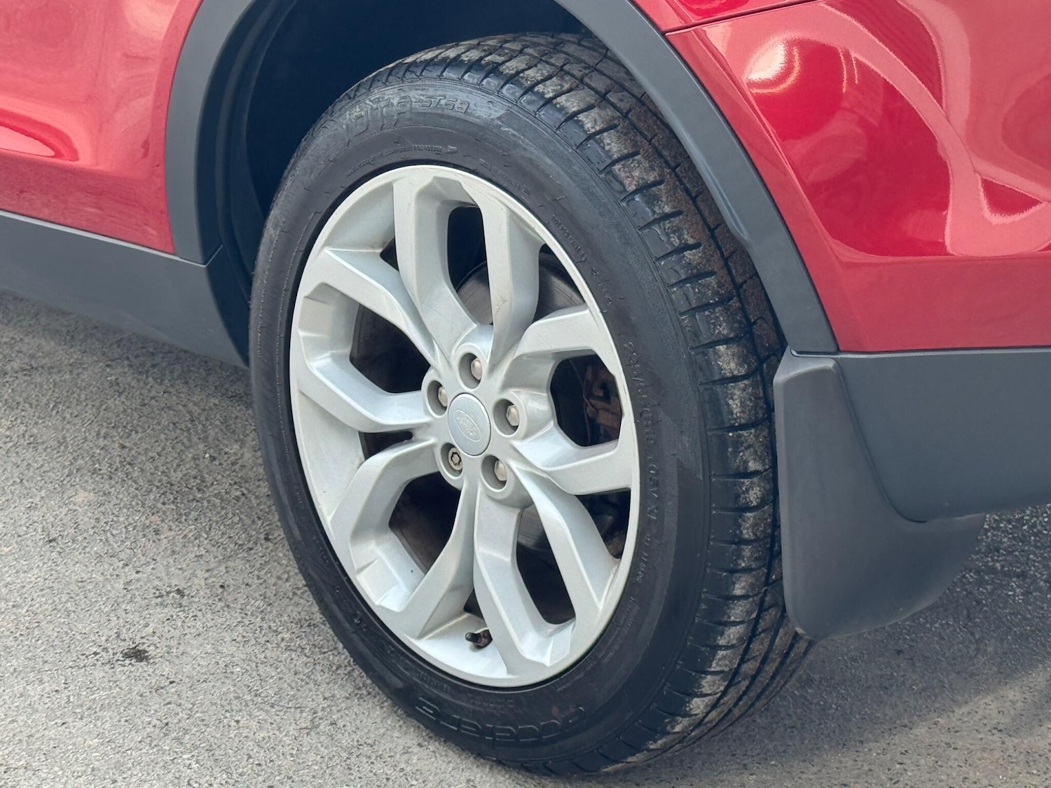 Used Land Rover Discovery Sport 2017 for sale - 77993508: Photo 9