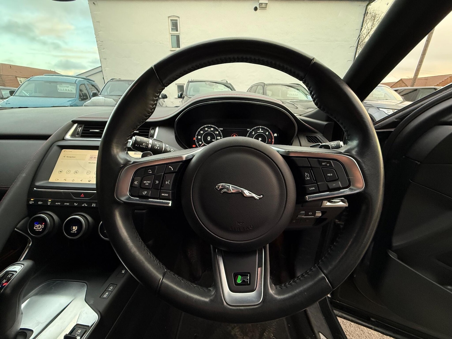 Used Jaguar E-Pace 2020 for sale - 77175415: Photo 22