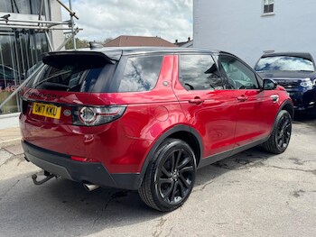 Used Land Rover Discovery Sport 2017 for sale - 78260846: Photo