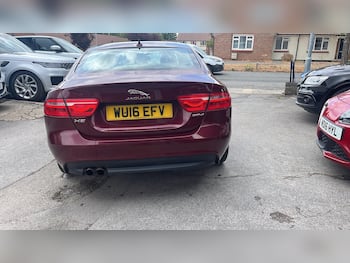 Used Jaguar XE 2016 for sale - 79767213: Photo