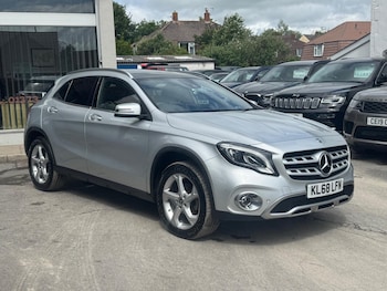Used Mercedes-Benz GLA 2019 for sale - 78891861: Photo