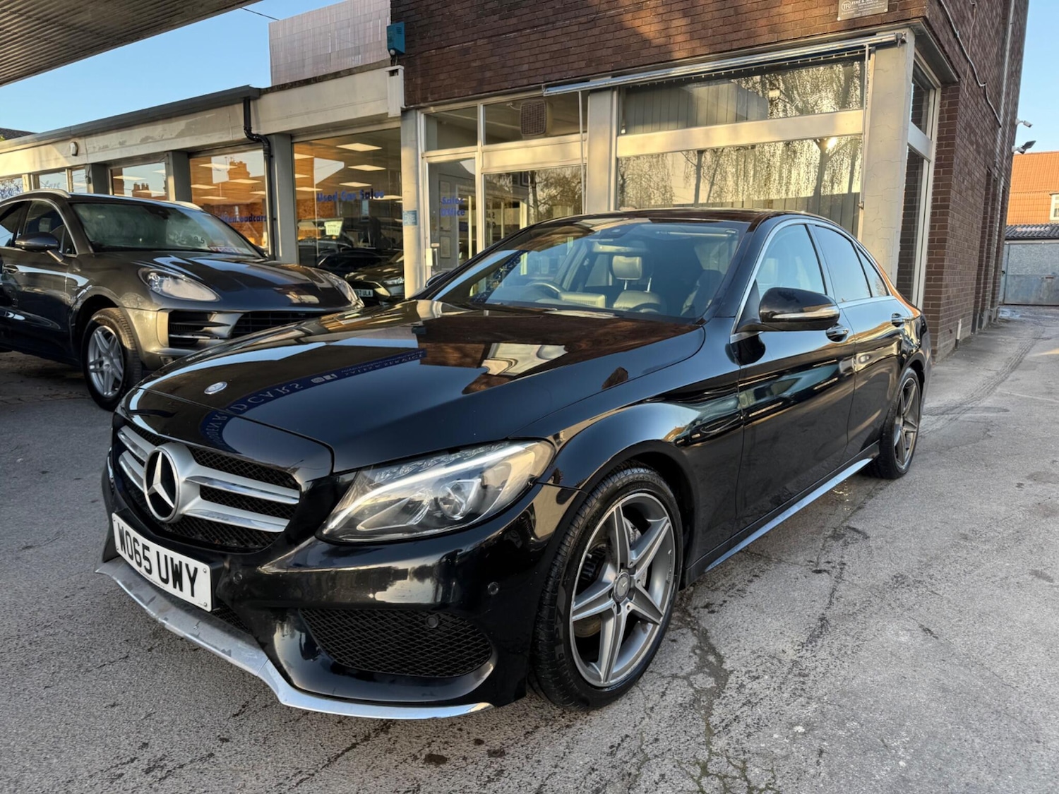 Used Mercedes-Benz C Class 2016 for sale - 76607783: Photo 3