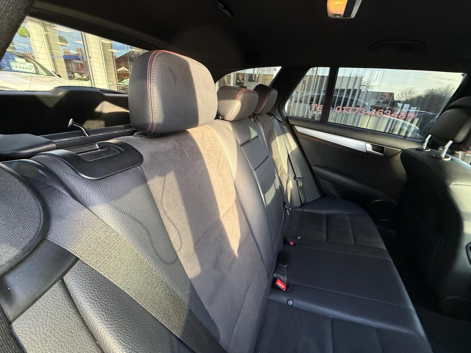 Used Mercedes-Benz C Class 2013 for sale - 77130801: Photo 11