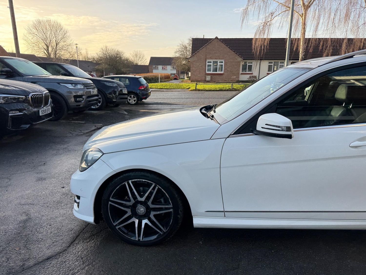 Used Mercedes-Benz C Class 2013 for sale - 77130801: Photo 6