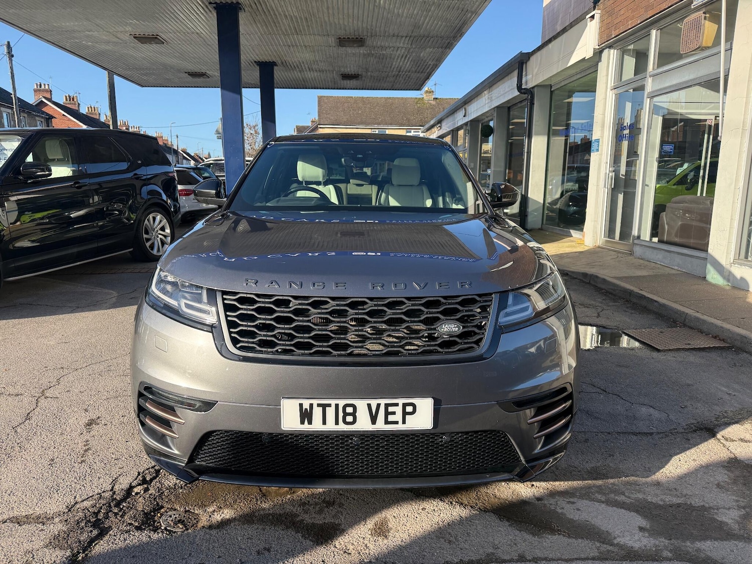 Used Land Rover Range Rover Velar 2018 for sale - 77723343: Photo 2
