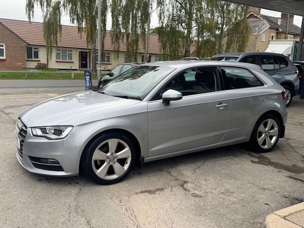 Used Audi A3 2015 for sale - 76270327: Photo 13