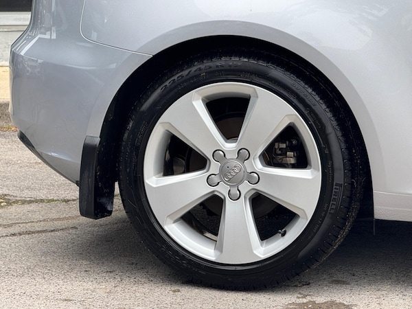 Used Audi A3 2015 for sale - 76270327: Photo 2