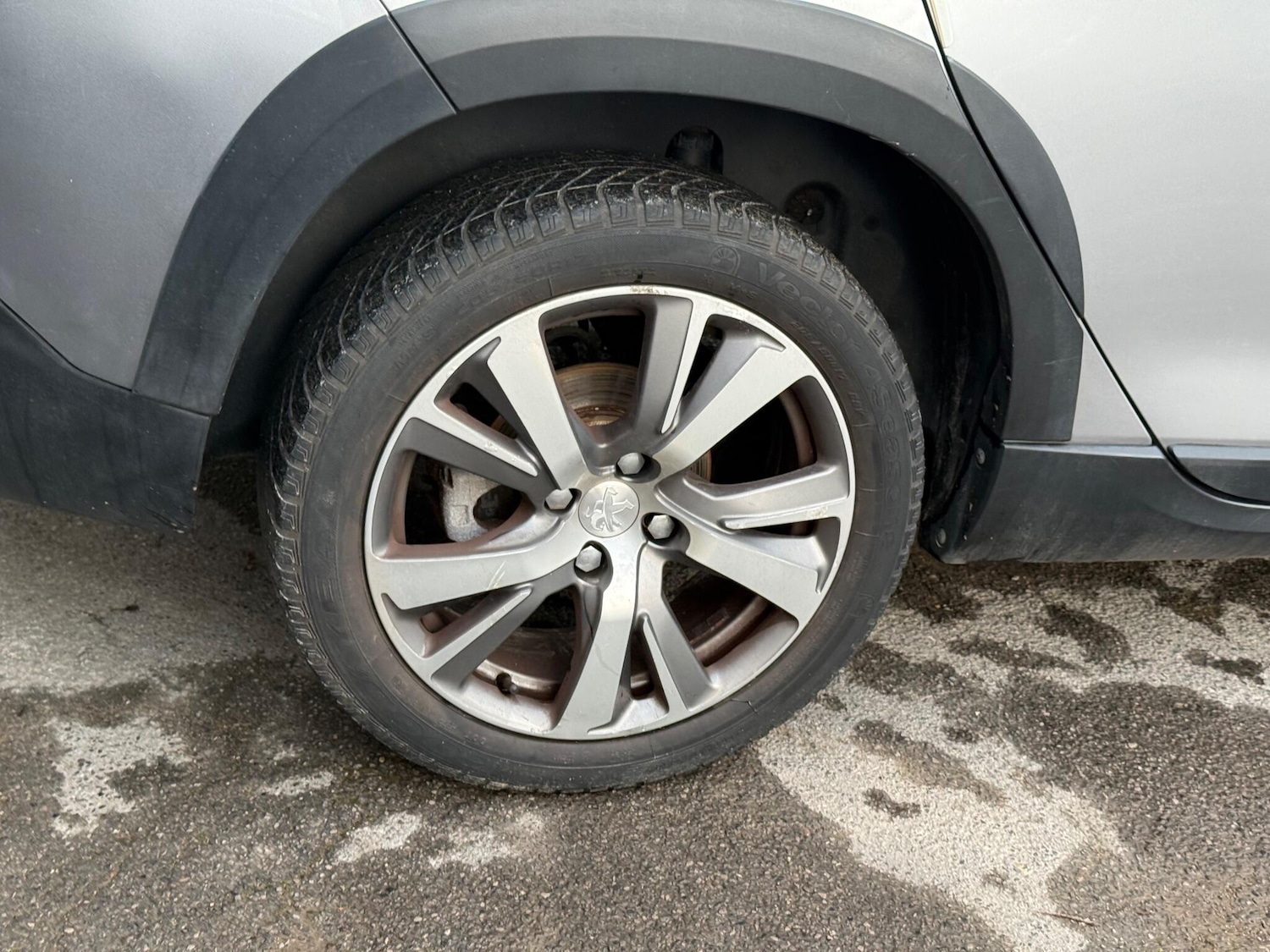 Used Peugeot 2008 2018 for sale - 77155471: Photo 18