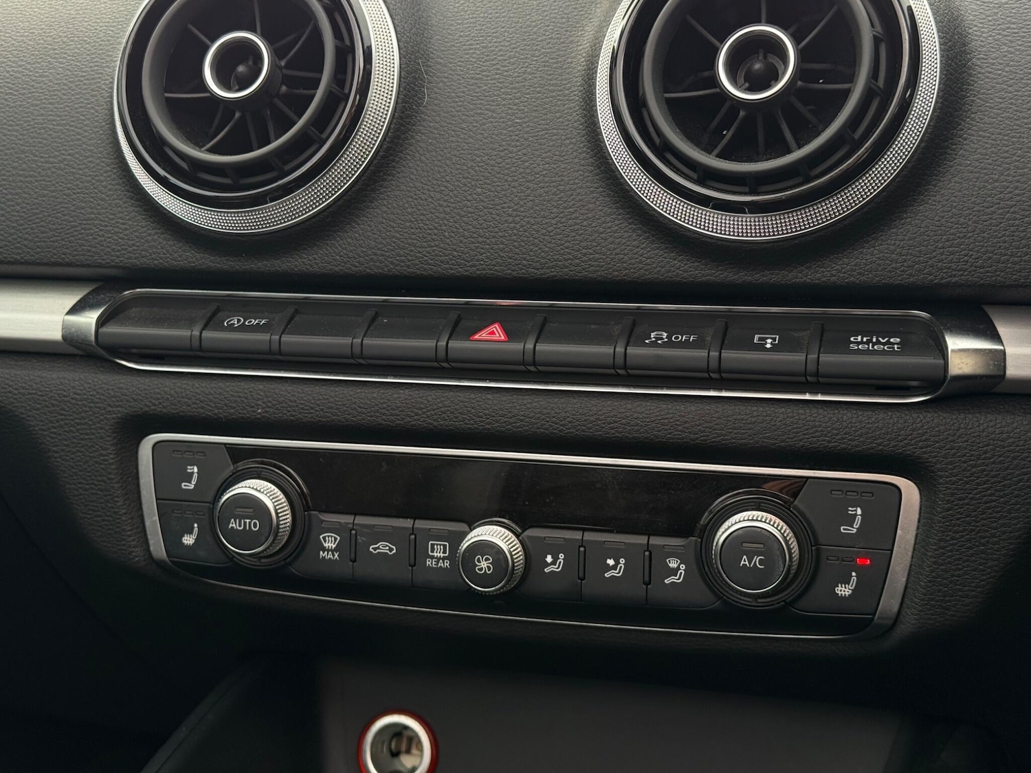 Used Audi A3 2015 for sale - 76742390: Photo 20