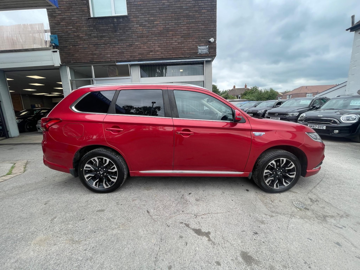 Used Mitsubishi Outlander 2017 for sale - 76550069: Photo 12