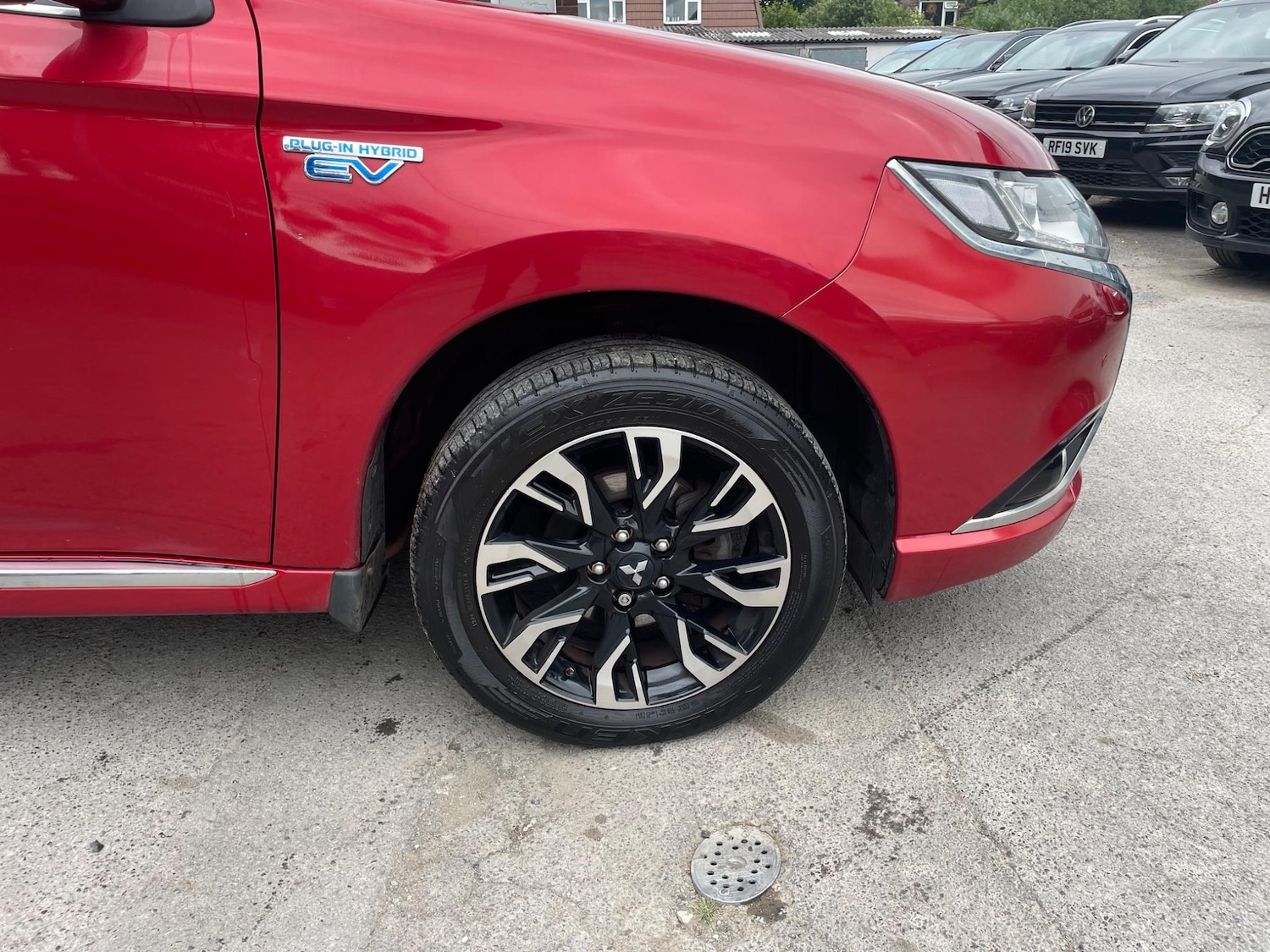 Used Mitsubishi Outlander 2017 for sale - 76550069: Photo 5