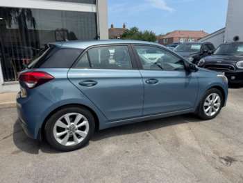 Used Hyundai i20 2015 for sale - 74958078: Photo