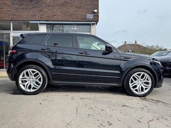 Used Land Rover Range Rover Evoque 2016 for sale - 77824852: Photo