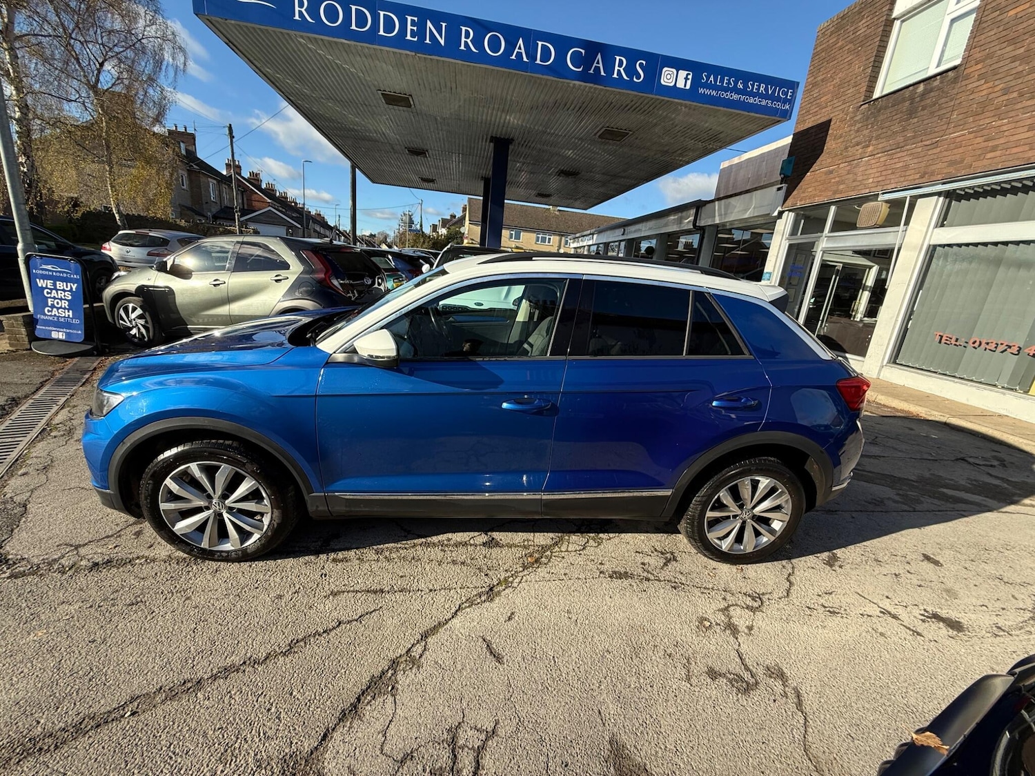 Used Volkswagen T-Roc 2018 for sale - 76700571: Photo 10