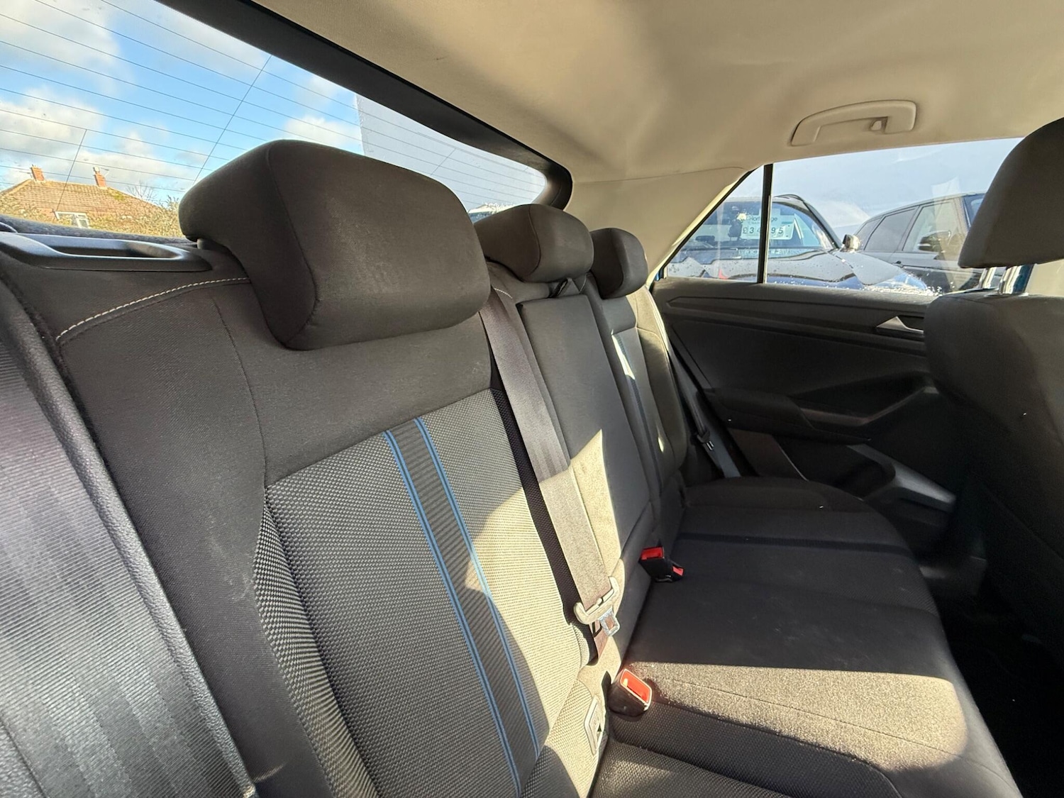 Used Volkswagen T-Roc 2018 for sale - 76700571: Photo 17