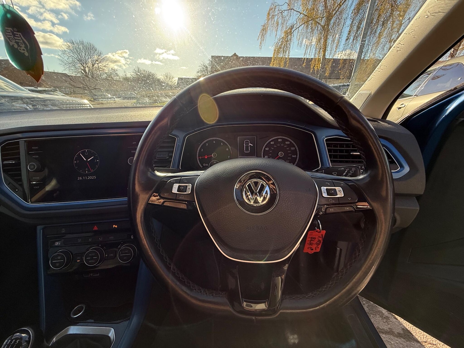Used Volkswagen T-Roc 2018 for sale - 76700571: Photo 20