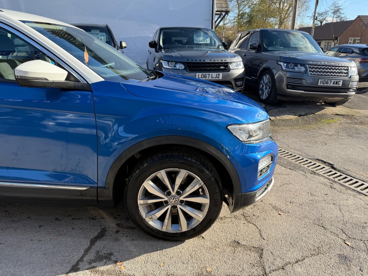 Used Volkswagen T-Roc 2018 for sale - 76700571: Photo 4