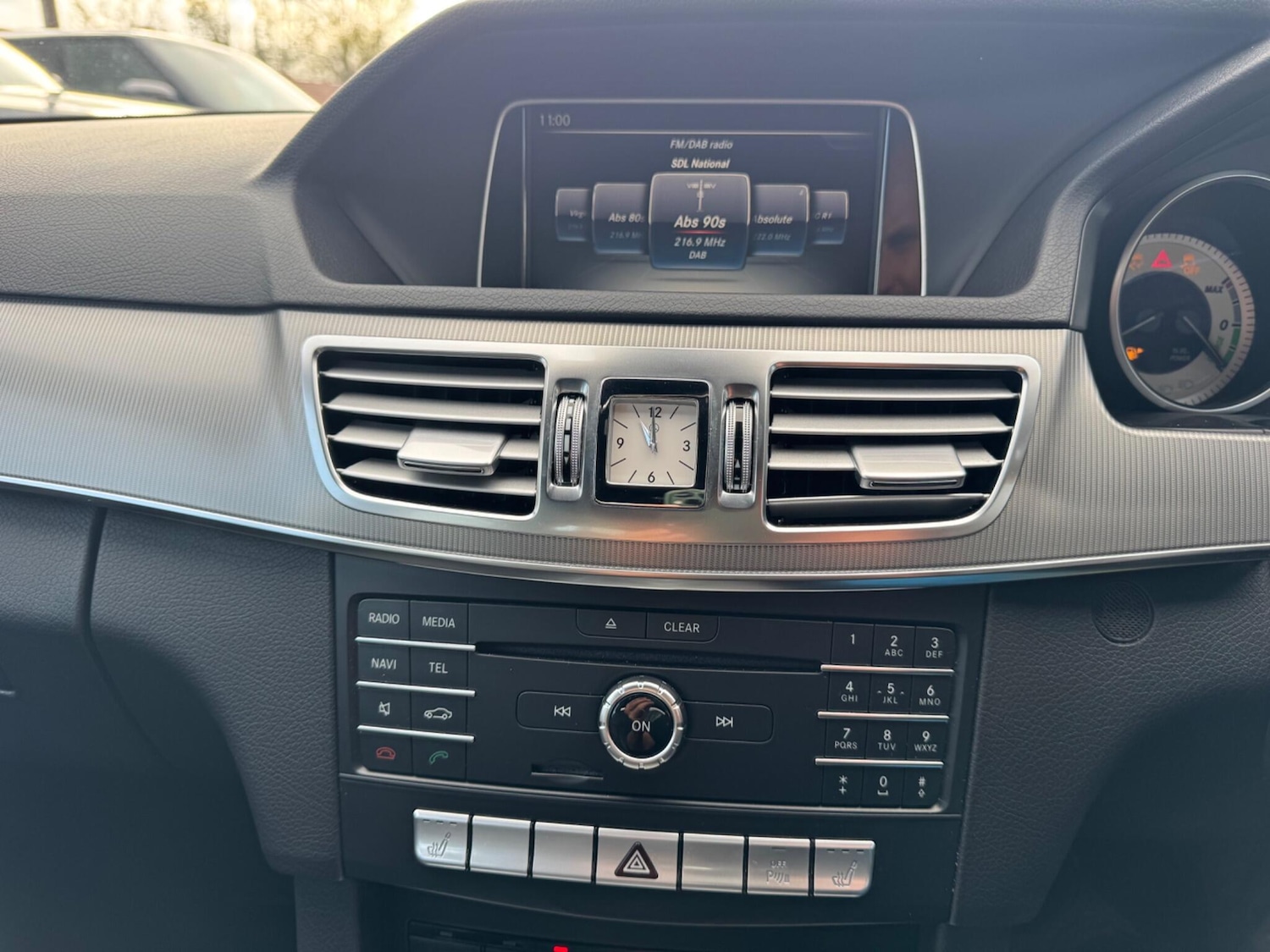 Used Mercedes-Benz E Class 2015 for sale - 76473286: Photo 27