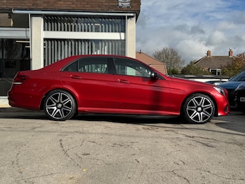 Used Mercedes-Benz E Class 2015 for sale - 76473286: Photo