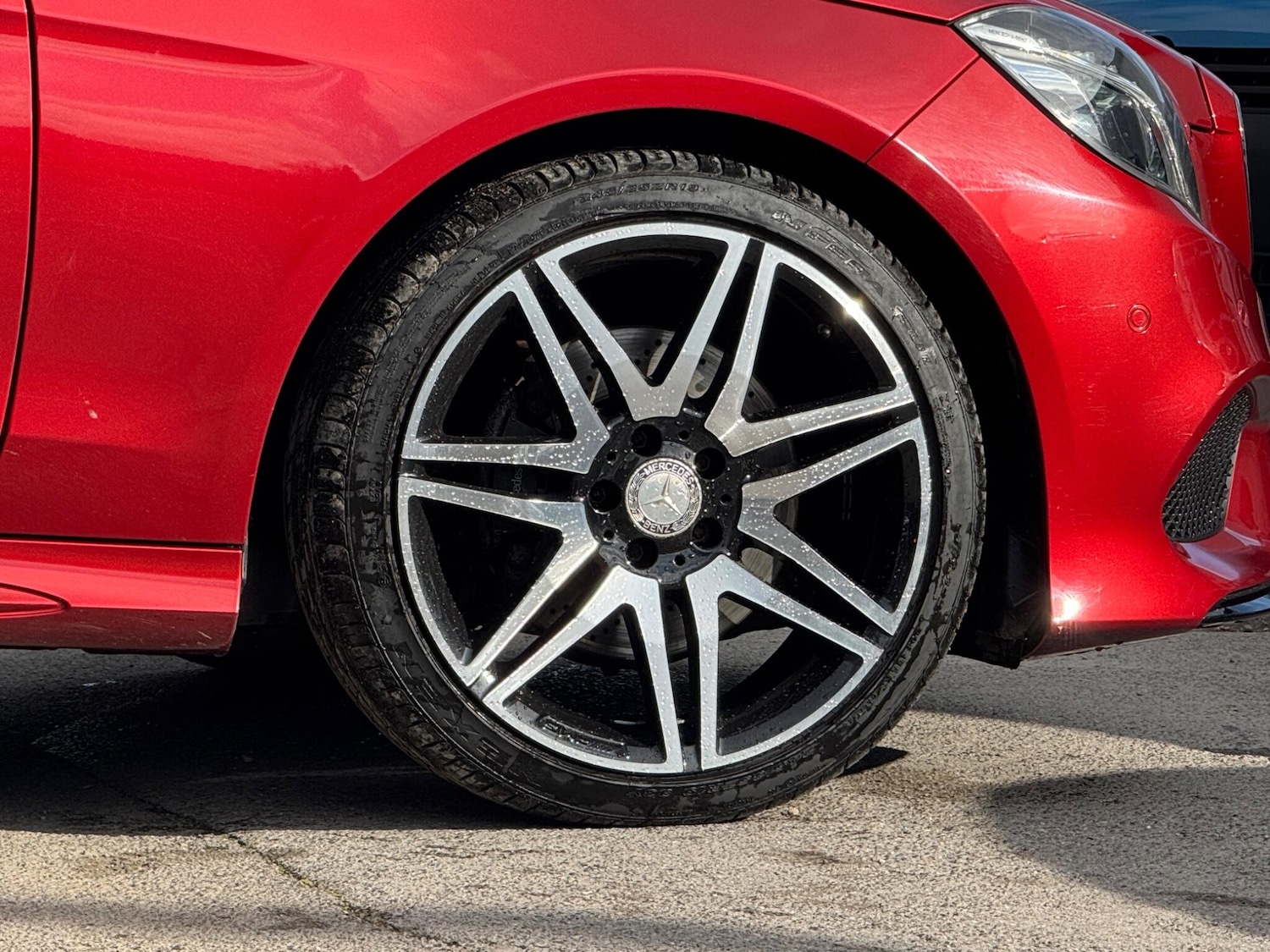 Used Mercedes-Benz E Class 2015 for sale - 76473286: Photo 6