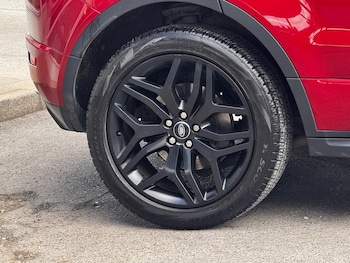 Used Land Rover Range Rover Evoque 2019 for sale - 79453635: Photo