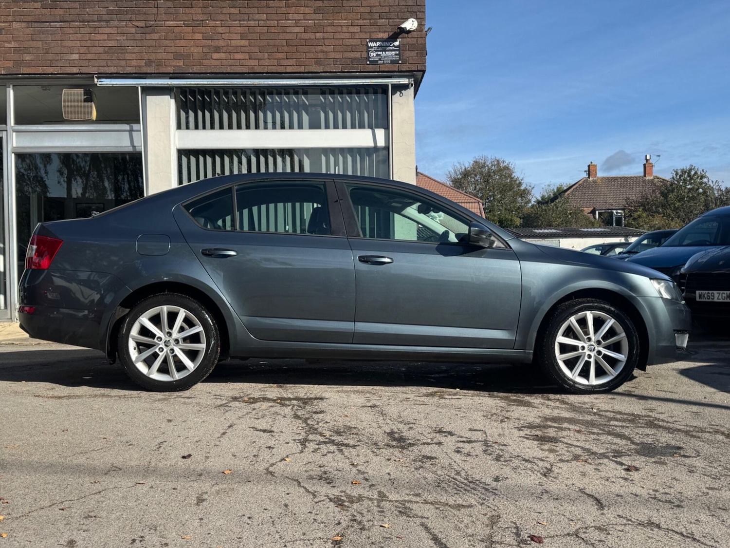 Used Skoda Octavia 2014 for sale - 76715534: Photo 2